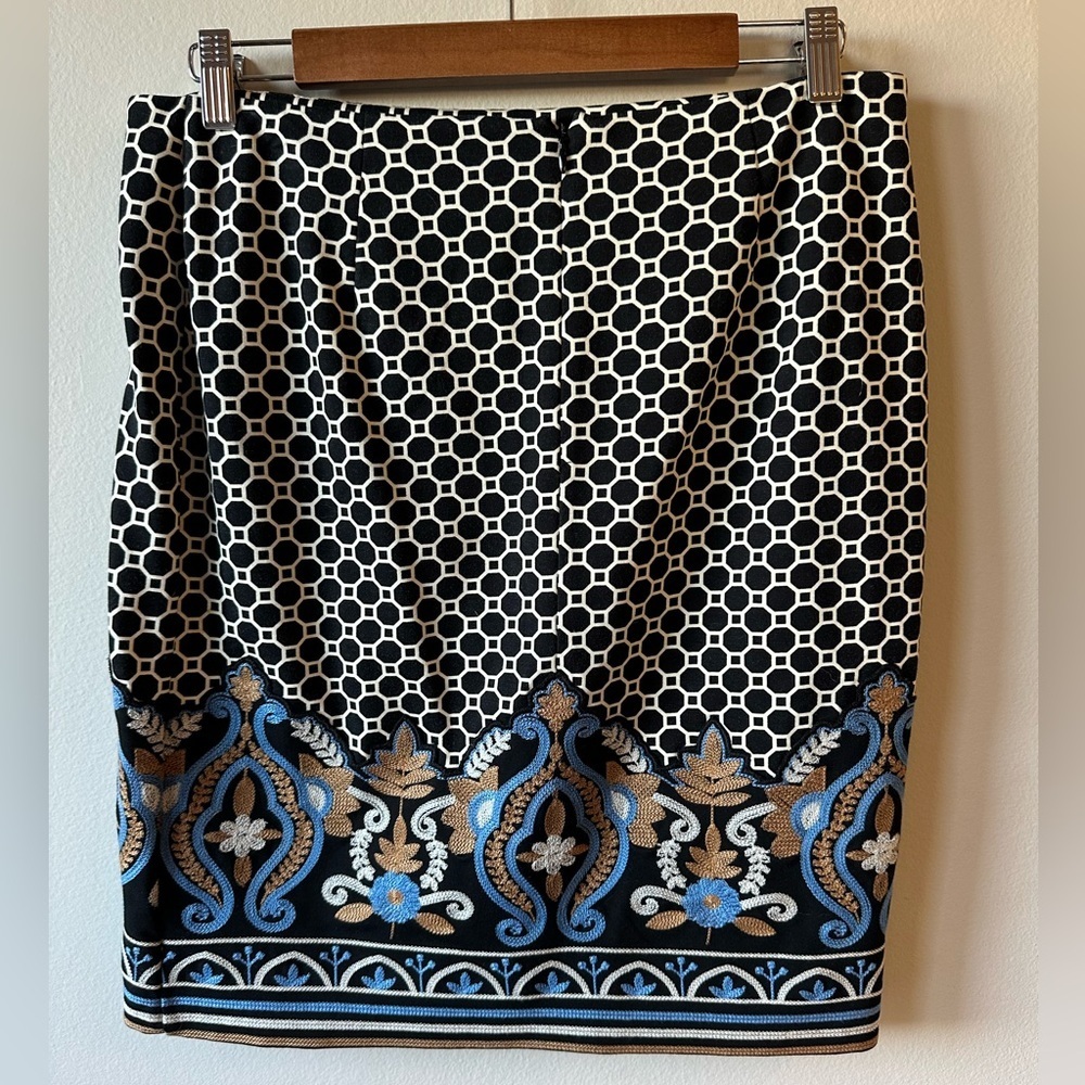 J.McLaughlin Embroidered Skirt - Picture 6 of 6